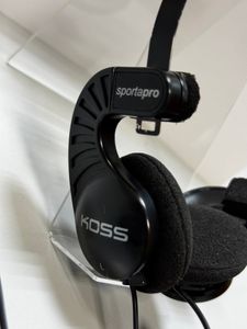 01-200782389: Koss sporta pro
