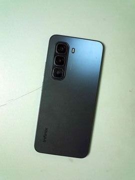 01-200803846: Infinix hot 50 pro 8/256gb