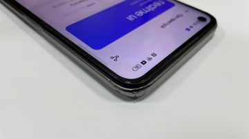 Б/у Мобильний телефон Realme 8i 4/64gb 01-200777231