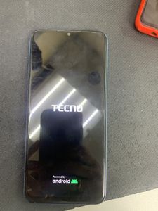 Б/в Мобільний телефон Tecno spark 9 pro kh7n 4/128gb 01-200815071
