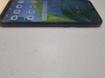 Б/в Мобільний телефон Motorola moto e13 2/64gb 01-200815509