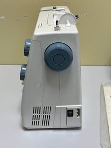 Б/у Швейная машина Janome sewist 525s 01-200815794