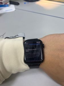 Б/в Смарт-годинник Apple watch series 9 gps 45mm aluminum case 01-200807860