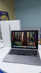 Б/у Ноутбук Apple MacBook Air 13`` Late 2020 01-200825483