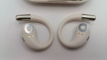 Б/в Навушники C200 без моделі 01-200820739