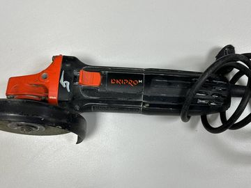 Б/у Угловая шлифмашина Dnipro-M gs-98 01-200835313