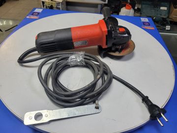 Б/в Кутова шліфмашина Yato yt-82101 01-200786658