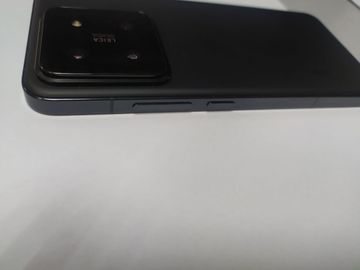 Б/в Мобільний телефон Xiaomi 14 12/256gb 01-200843468