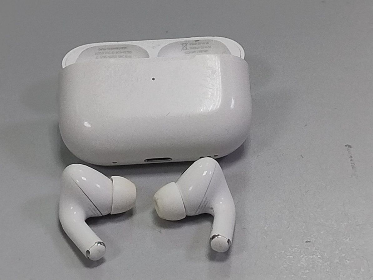 Навушники Apple airpods pro 2nd generation 01-200846891, стан