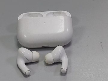 Б/в Навушники Apple airpods pro 2nd generation 01-200846891