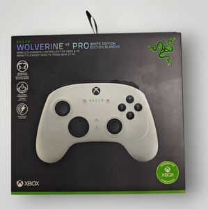 Б/в Геймпад Razer wolverine v3 pro 01-200829076
