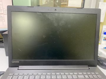 Б/у Ноутбук Lenovo 15/amd a6 9220 ddr4/4gb ddr4/ssd 240 gb/*інтегрована 01-200867217