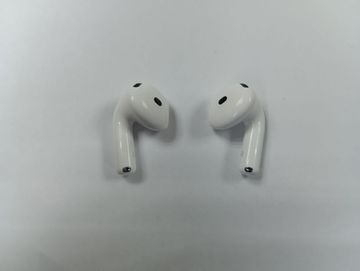 Б/у Наушники Apple airpods 4 with active noise cancellation 01-200868741