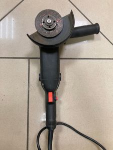 Б/у Угловая шлифмашина Dnipro-M gl-125s 01-200880213