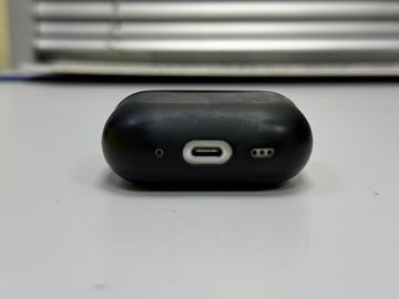 Б/в Навушники Apple airpods pro 2nd generation with magsafe charging case usb-c 01-200884402