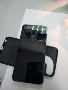 Б/в Мобільний телефон Xiaomi mi 8 lite 4/64gb 01-200887686