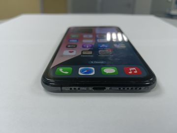 Б/в Мобільний телефон Apple iphone xs 64gb 01-200884829