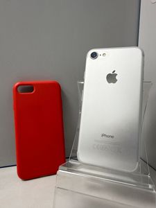 Б/в Мобільний телефон Apple iphone 7 32gb 01-200890408