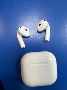 Б/в Навушники Apple airpods 4 with active noise cancellation 01-200898436