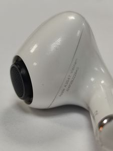 Б/в Навушники Apple airpods pro 2nd generation with magsafe charging case usb-c 01-200887058