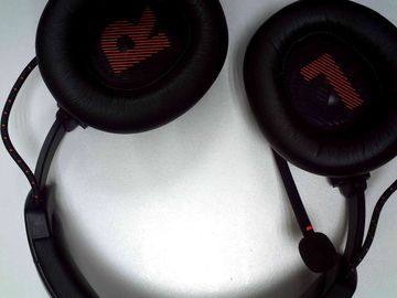 Б/у Наушники Jbl quantum 610 01-200902922