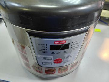 Б/в Мультиварка Rotex rmc510-b 01-200907770