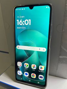 Б/в Мобільний телефон Motorola moto g06 4g 4/64gb 01-200912025