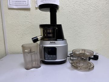 Б/в Соковитискач Tefal zc420e38 01-200915236