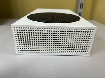 Б/в Ігрова приставка Microsoft xbox series s 512gb 01-200916334