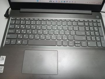Б/в Ноутбук Lenovo 15/core i3-10110u ddr4/12gb ddr4/hdd 1000 gb/ssd *відсутній/*інтегрована 01-200923773