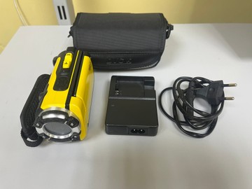 Б/у Видеокамера Dxg wd-5 water proof full hd 16mp 01-200923806