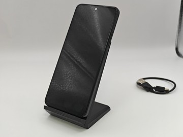 Б/в Бездротовий зарядний пристрій Klgo fast charge 01-200938971