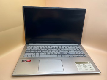 Asus 15/ryzen 5 7520u ddr5/8gb ddr5/hdd 450 gb/ssd *відсутній/*інтегрована