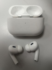 Б/в Навушники Apple airpods pro 2nd generation with magsafe charging case usb-c 01-200955907