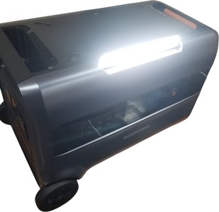 Б/в Зарядна станція Runhood f2400 01-200902972