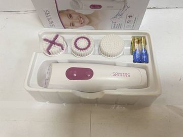 16-000208821: Sanitas sfc40