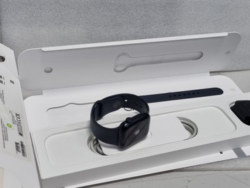 Б/в Смарт-годинник Apple watch series 7 41mm 01-200994862