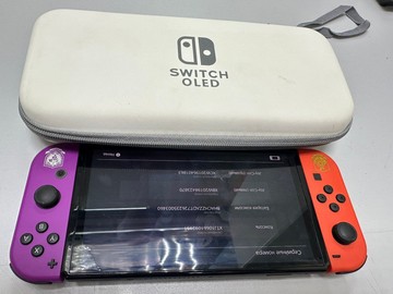 Б/у Игровая приставка Nintendo switch oled 01-201006038