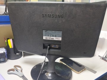 Б/у Монитор Samsung s19a100n 01-201026179