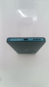 Б/в Мобільний телефон Motorola moto g05 4/256gb 01-201030264