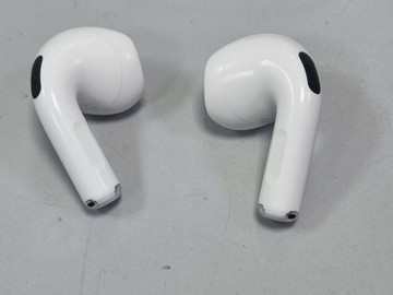 Б/в Навушники Apple airpods 4 with active noise cancellation 01-201035438