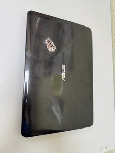 Б/в Ноутбук Asus 15/core i3 4030u ddr3/4gb ddr3/hdd 500 gb/ssd *відсутній/geforce 820m 2gb 01-201055005