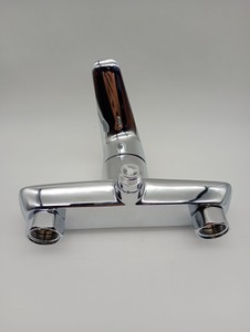 Б/в Змішувач для душу Hansgrohe novus 71060000 01-201042675