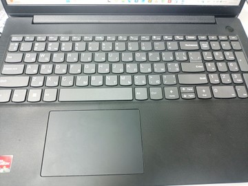Б/в Ноутбук Lenovo 15/ryzen 3 7320u ddr5/16gb ddr5/ssd 512 gb/*інтегрована 01-201074924