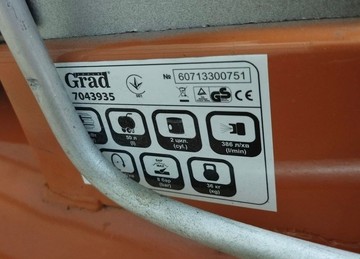 Б/в Компресор Grad 7043935 01-201112902