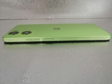 Б/в Мобільний телефон Motorola moto g06 4g 4/128gb 01-201160287