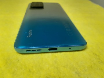 Б/в Мобільний телефон Xiaomi redmi 10 2022 4/64gb 01-201160528