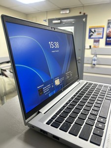 Б/в Ноутбук Hp core i5-1345u ddr5/16gb ddr5/ssd 256 gb/*інтегрована 01-201162166