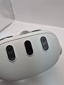 Б/в Окуляри віртуальної реальності Meta quest 3 512gb 01-201116370
