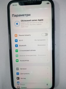 Б/в Мобільний телефон Apple iphone 11 64gb 01-201181315